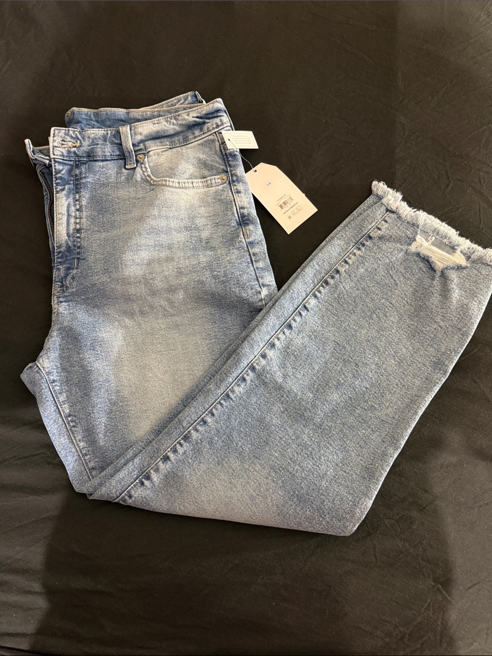 Time and Tru Light Wash High-Rise Mom Jeans with Frayed Hem